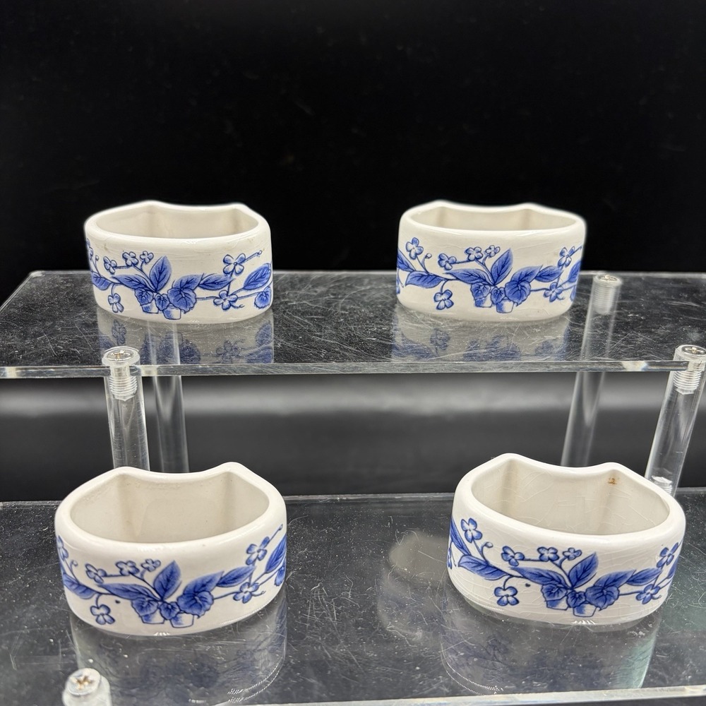 Floral Blue And White‎ Design Footed Napkin Holder Porcelain/ceramic Set Of 4
